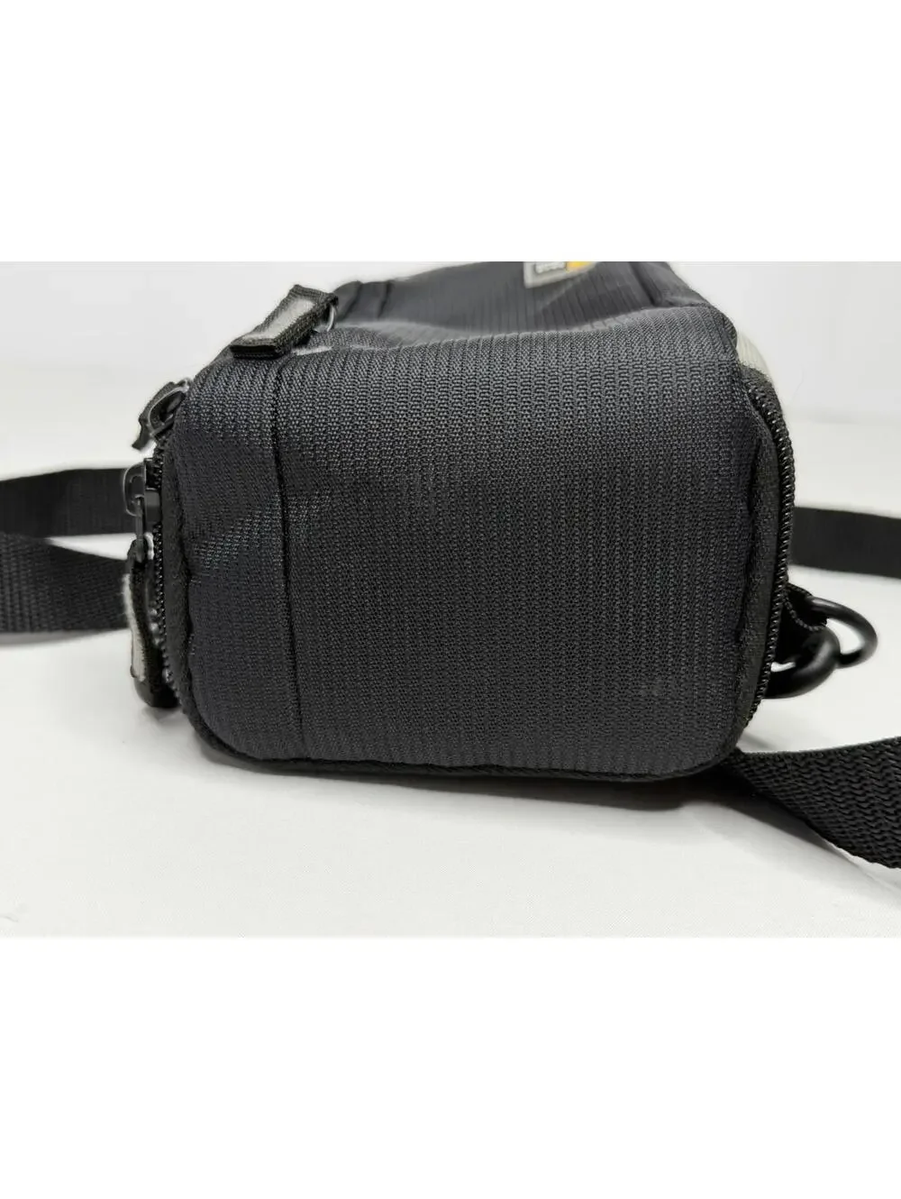 Canon 100ES Carry/Shoulder Bag + Case Logic Camera Bag P65C
